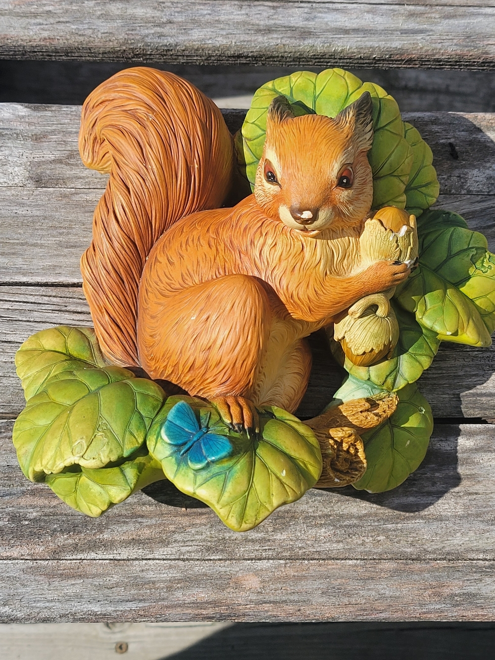 Vintage 1966 Bossons Squirrel Wall Plaque Chalkware England Wildlife Woodland